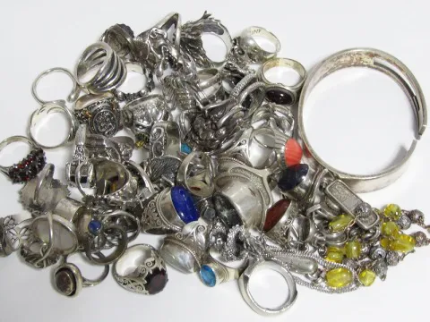 金工芸 (貴金属・アクセサリー・銀製品・金製品)の高価買取実施中！